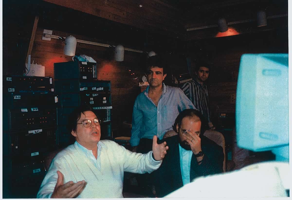 Roy Cicala em sessão com Tom Jobim e Jaques Morelenbaum